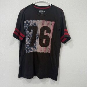 Spirit of America Mens Black 76 Graphic T-Shirt American Flag Varsity Stripe L